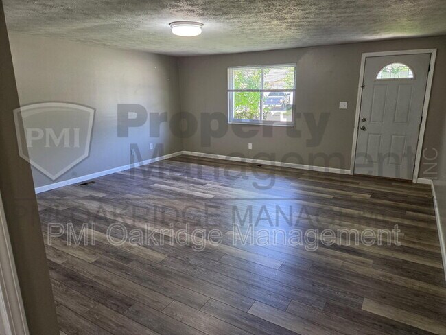Foto del edificio - 1256 Heritage Dr