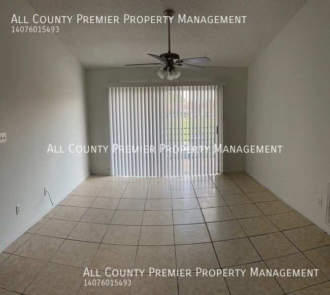 Building Photo - 5231 Via Hacienda Cir