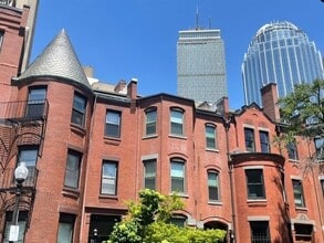 Building Photo - 115 St Botolph St