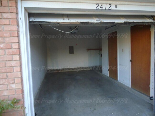 Foto del edificio - 2412 33rd St