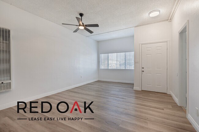 Foto del edificio - 15901 S Vermont Ave