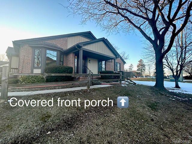 Primary Photo - 250 Meadow Bridge Dr
