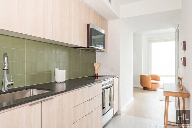 Foto del edificio - NOSTRAND AVENUE