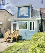 Building Photo - 26 Leyton Ave