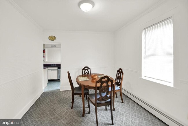 Building Photo - 216 Beech Rd