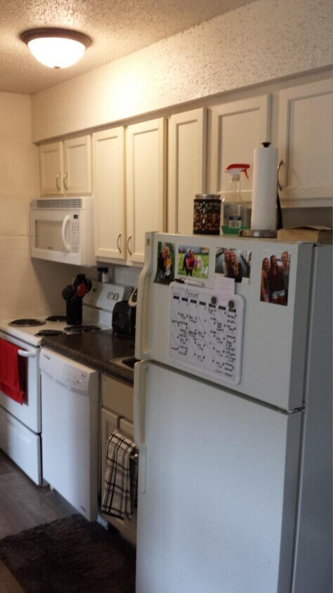 Foto del edificio - 1 bedroom in Iowa City IA 52242