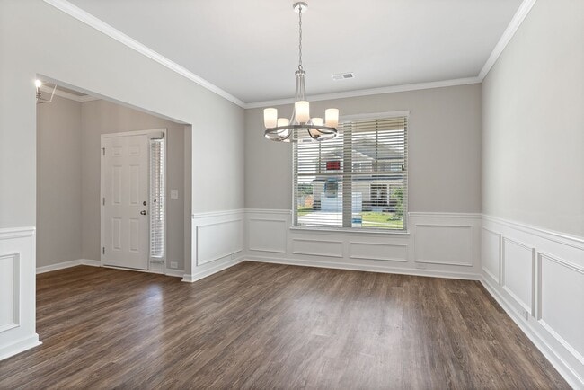 Building Photo - 4 Bedroom Single Family Home in Lithonia w...