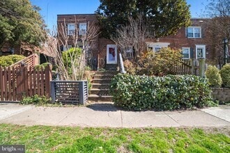 Building Photo - 307 Mt Vernon Ave