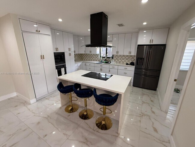 Foto del edificio - 4285 SW 7th St