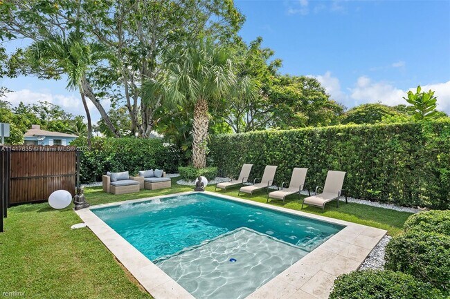 Building Photo - 5 br, 3 bath House - 20 NE 50th St, Miami,...