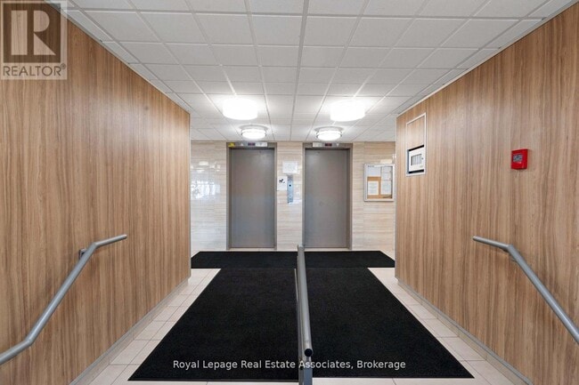 Building Photo - 215 Glenridge Ave