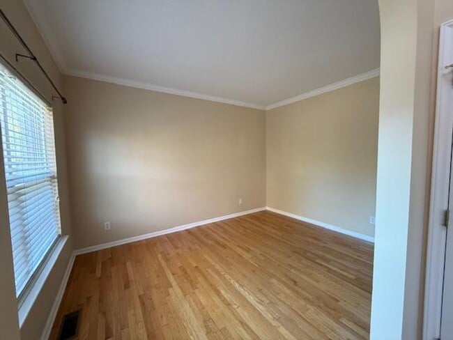 Building Photo - 3601 Pritchard Ct