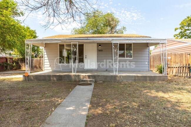 Building Photo - Move In Special $1000 off August Rent!