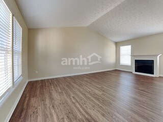 Foto del edificio - 5432 Fairford Ct