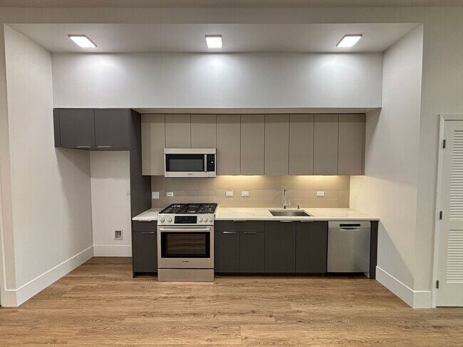 Foto del edificio - 1549 32nd St