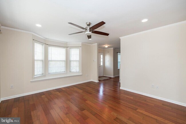 Building Photo - 258 Flagstone Rd