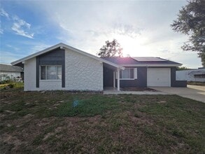 Building Photo - 3619 Springfield Dr