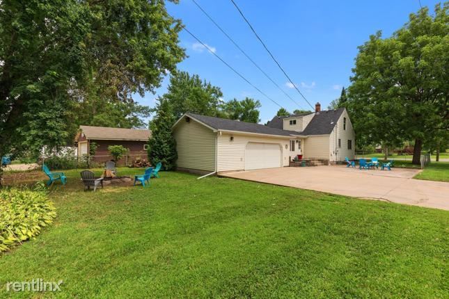Primary Photo - 3 br, 2 bath House - 643 Portland Avenue