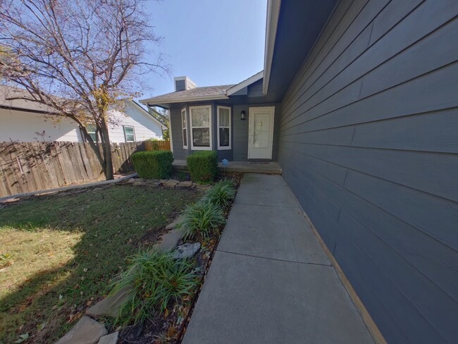 Foto del edificio - 3 Bedroom Home