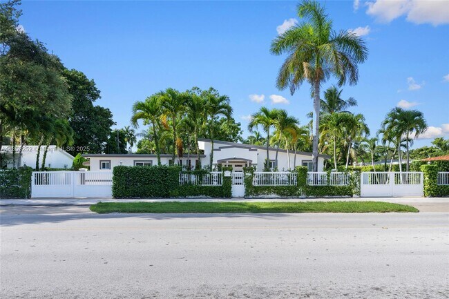 Building Photo - 5725 SW 56th St