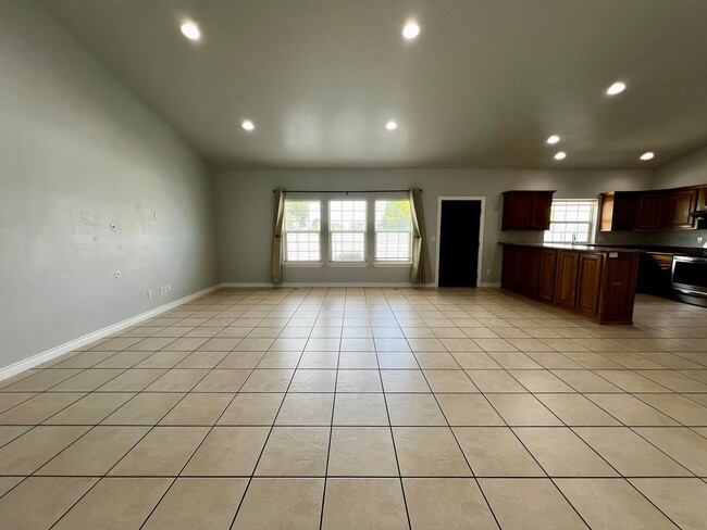 Building Photo - Non-Refundable & Security Deposit Total: $...