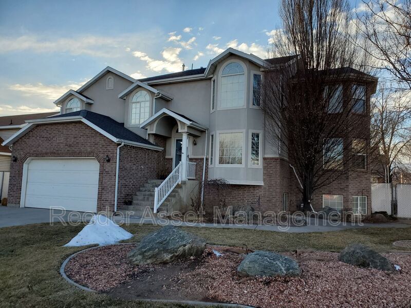 587 N 1775 W, West Point, UT 84015 House Rental in West Point, UT