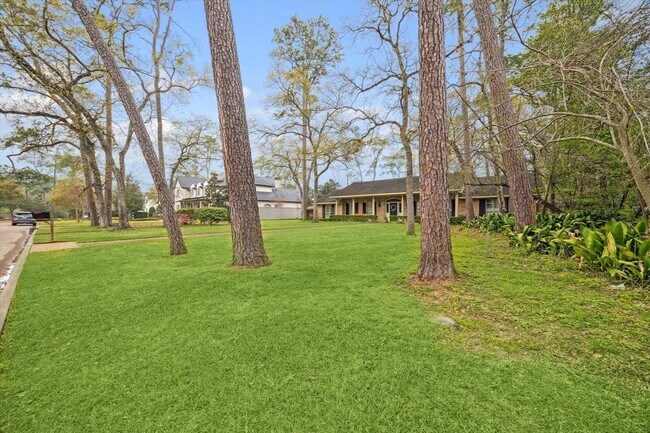 Foto del edificio - 11606 Shady Grove Ln