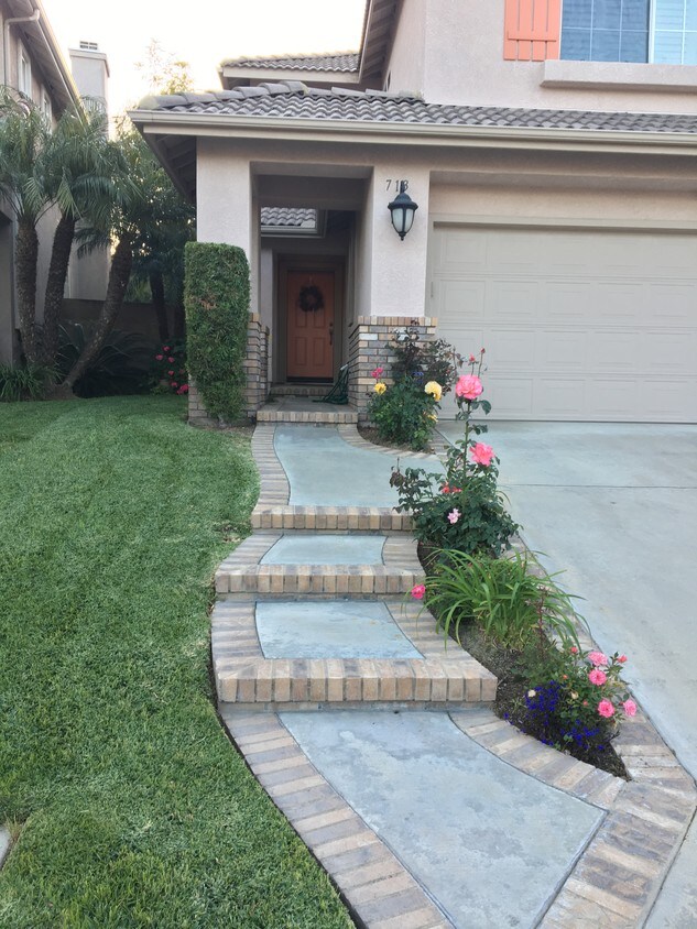 Foto principal - 713 Ziegler Way