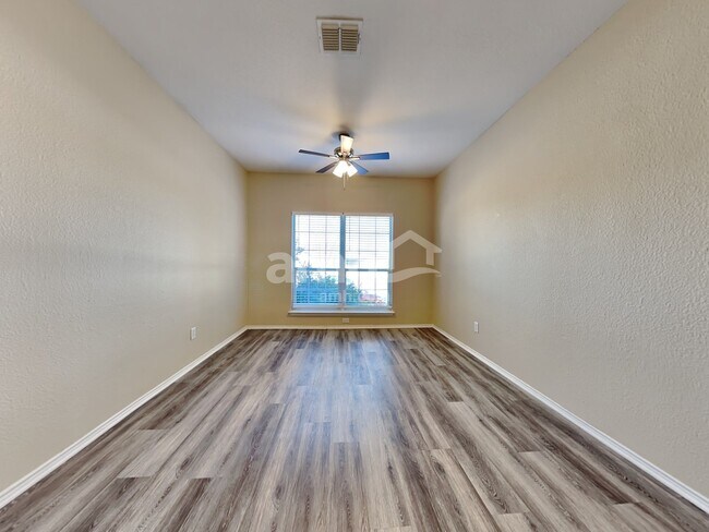 Building Photo - 11021 Colonial Heights Lane