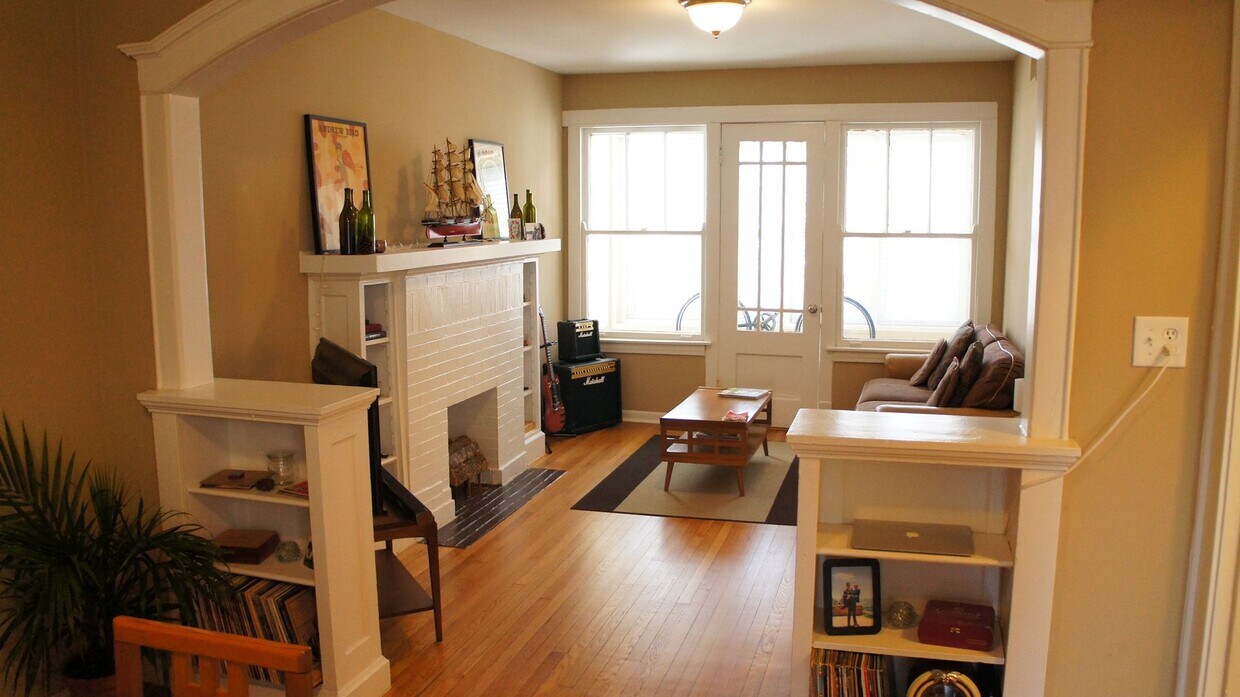 Foto principal - 3445 W Schubert Ave