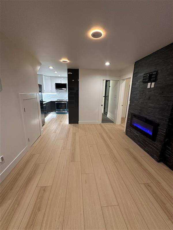 Foto del edificio - 3411 NE 7th St