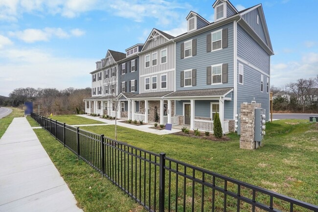 Photo - 466 Blair Rd House