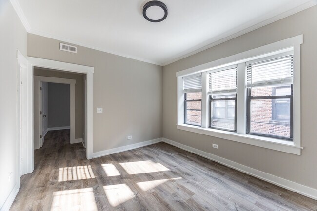 Foto del edificio - 6513 N Newgard Ave