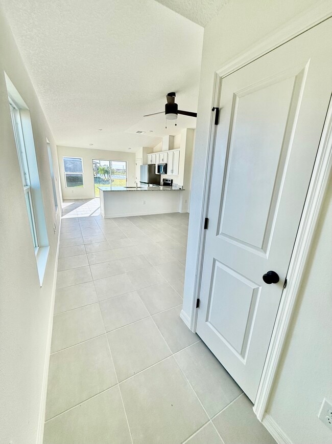 Building Photo - 10468 Wet Marsh Cv