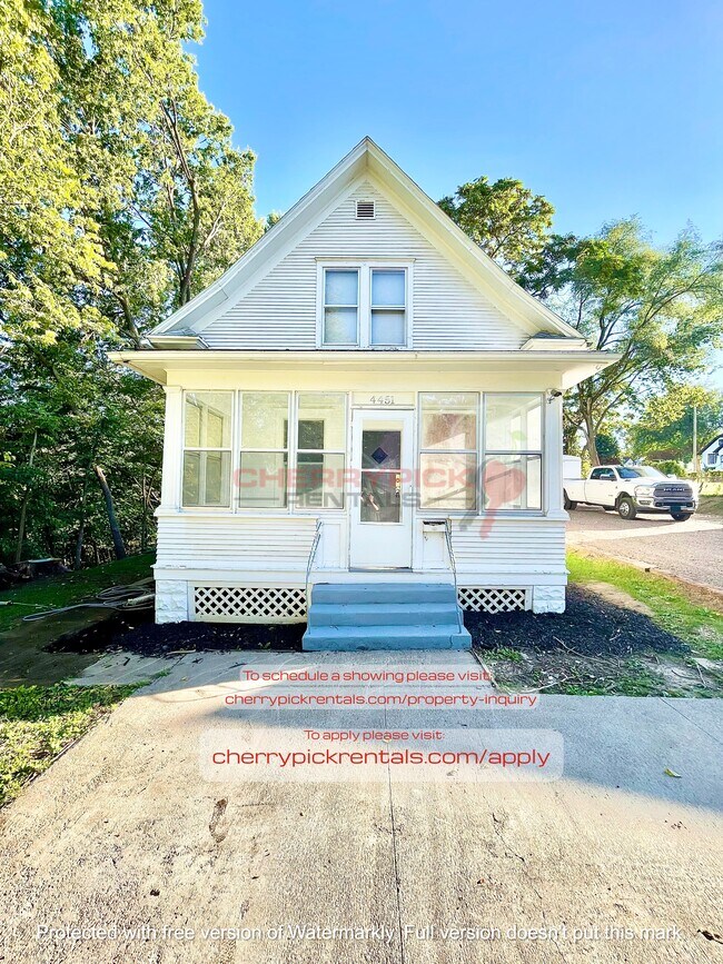 Building Photo - 4451 Evans St