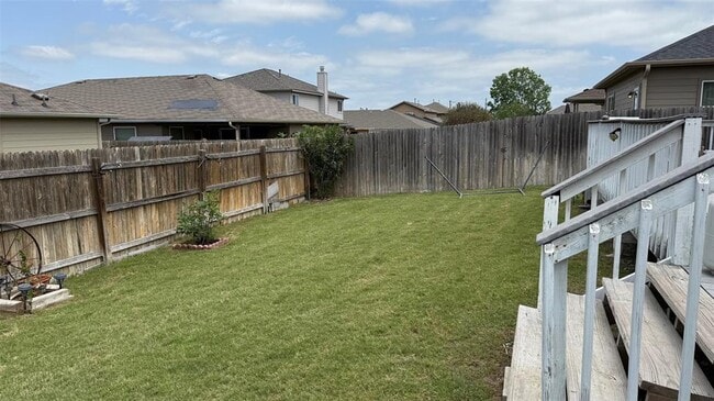 Building Photo - 412 Moulins Ln