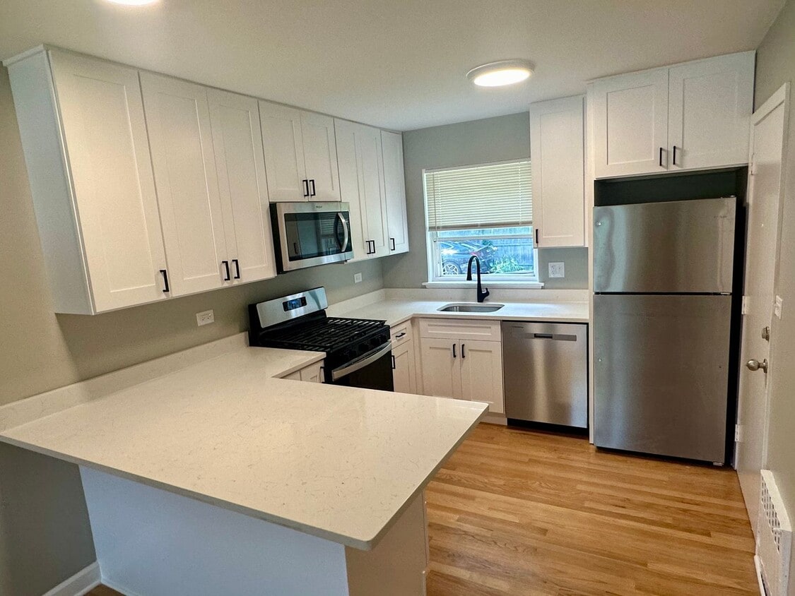 Primary Photo - 2750 Lauretta Pl