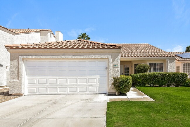 Building Photo - 5520 Red Sun Dr