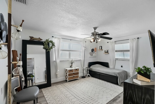 Photo - 1605 Treemont Ave House