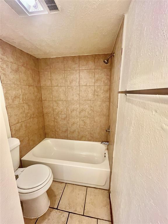 Foto del edificio - 1901 E Lindsey St