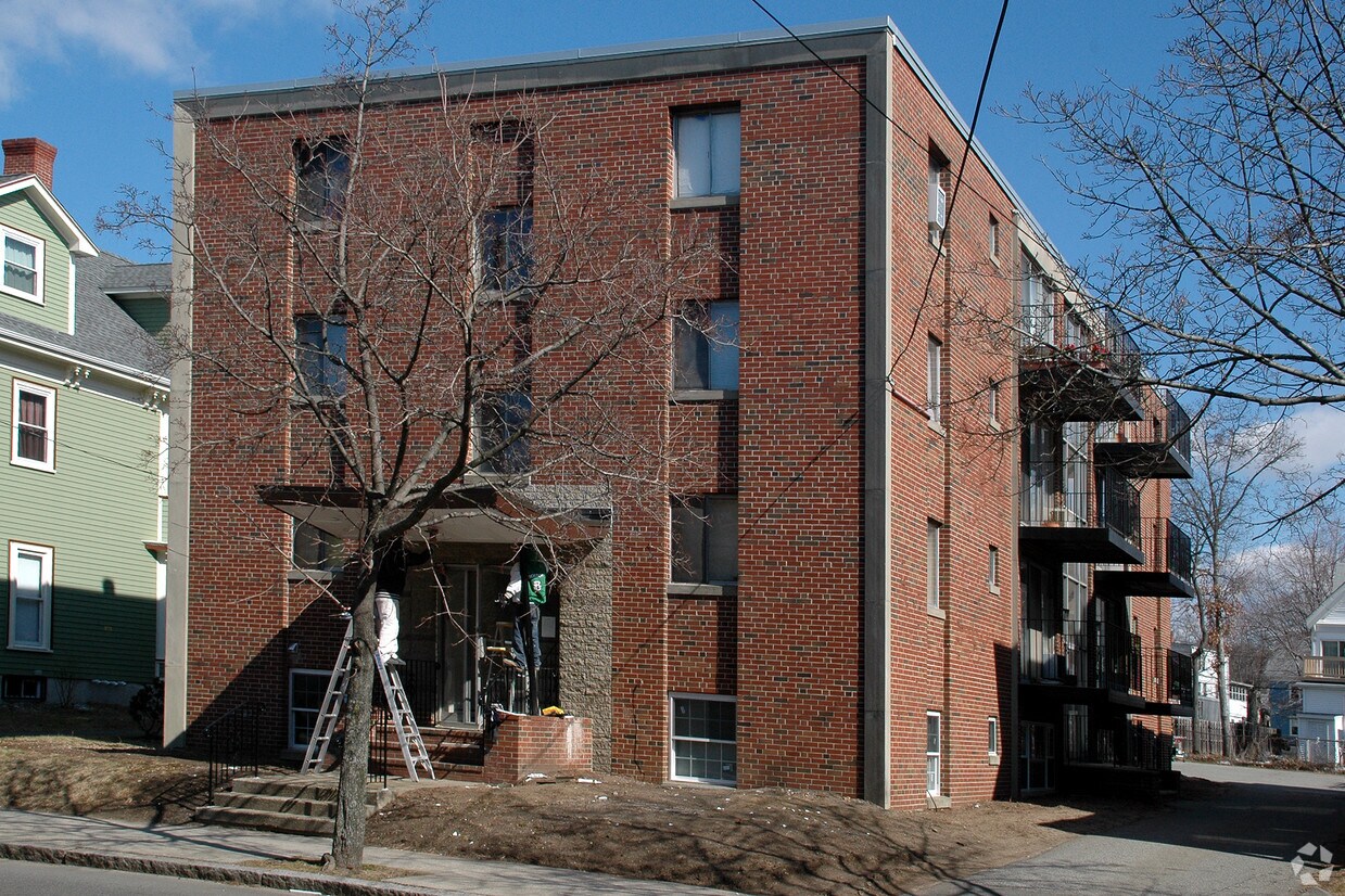 135 Summer St, Malden, MA 02148 Apartments in Malden, MA