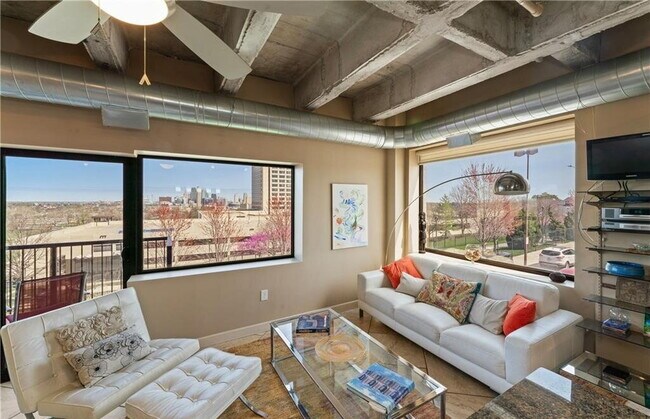 Foto del edificio - Contemporary Unit with High-End Features