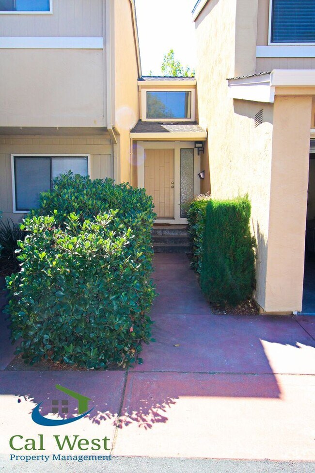 Building Photo - $3795.00 Almaden 3BD/2.5BA Townhome in the...
