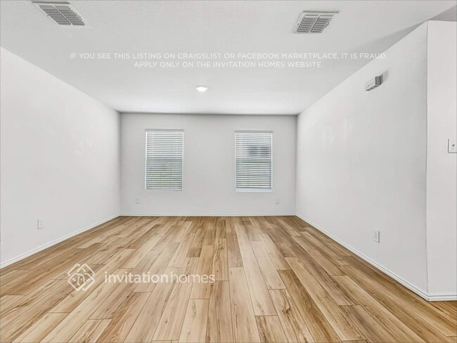Building Photo - 3212 Crestone Dr