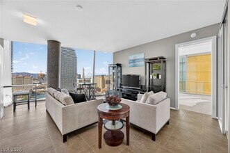 Building Photo - 3726 S Las Vegas Blvd