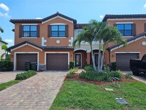 Building Photo - 20356 Lagente Cir