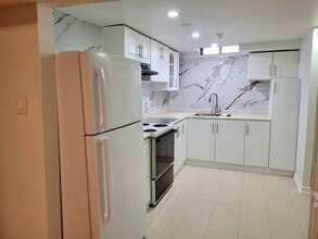 Building Photo - 12 Coltman Crescent