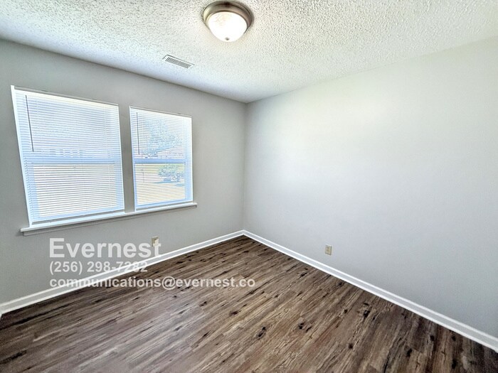 Foto principal - 117 Daniel St SW