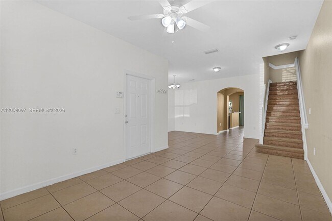 Building Photo - 2641 SW 120th Terrace