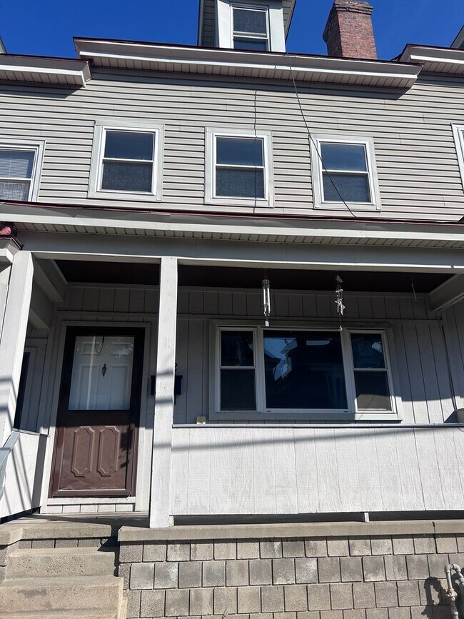 Building Photo - 1220-1224-1224 Termon Ave